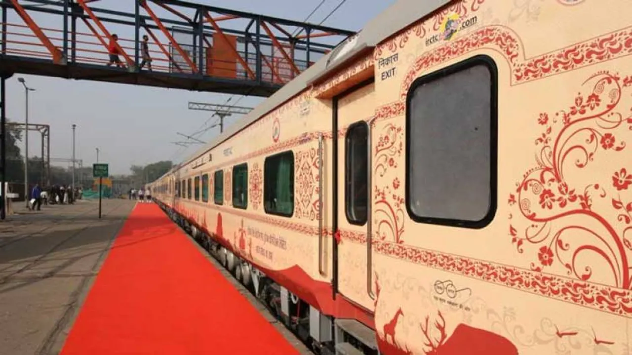 Sitharaman for public private partnership in railways