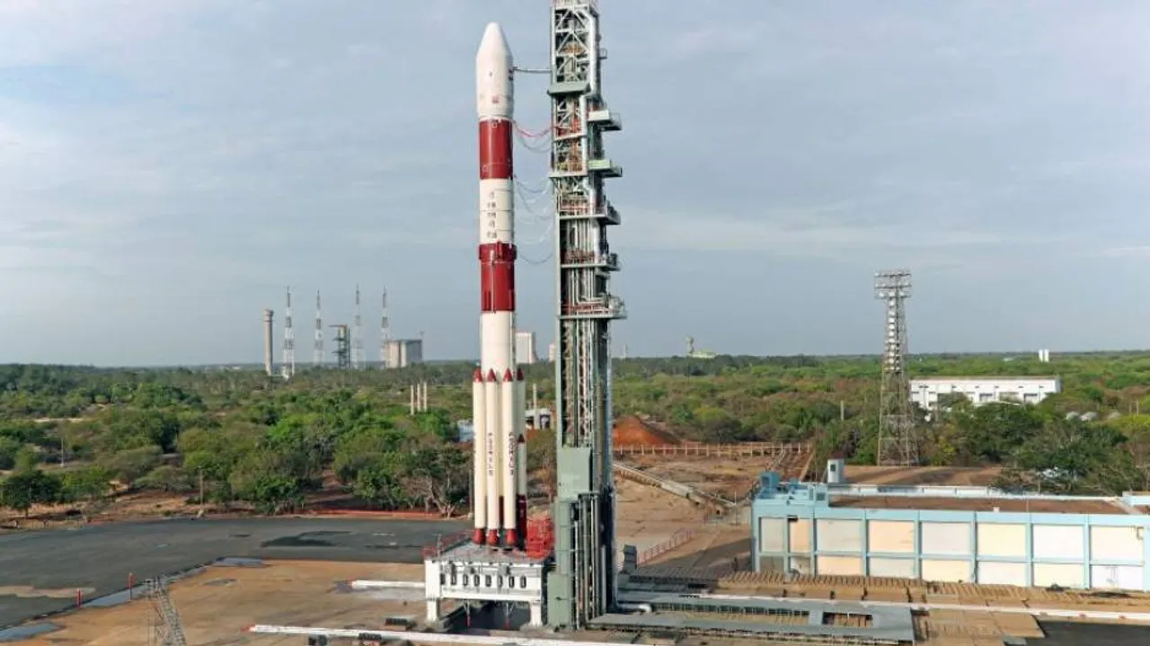 India launches 31 satellites, puts Cartosat-2 into orbit