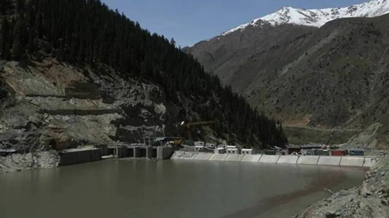 Pakistan not concerned if India diverts water