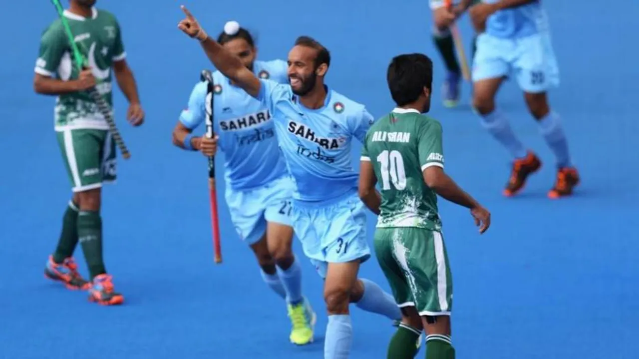 India beat Pakistan 3-1 to top pool in Asia Cup Hockey