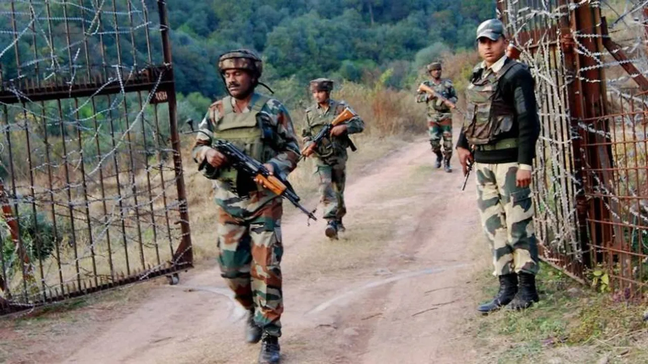 India, Pakistan trade heavy fire on LoC
