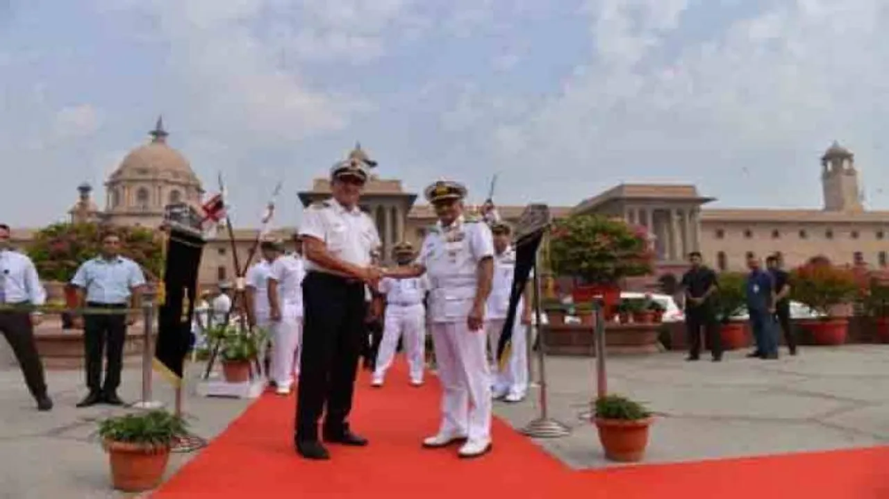 German Navy Chief meets Indian Admiral