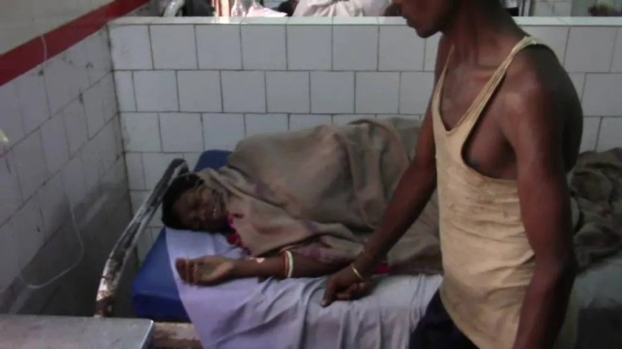 Woman poisons two sons, self