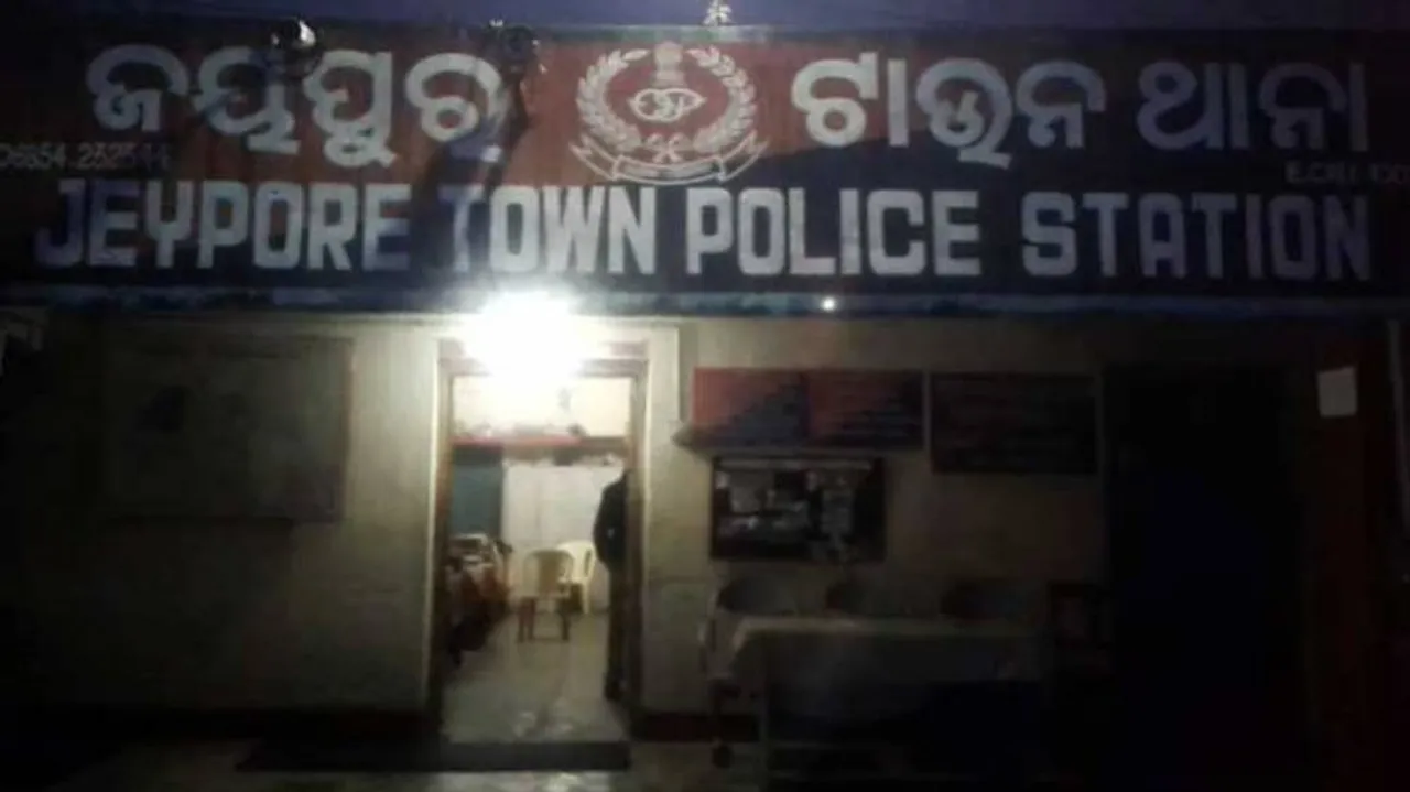 Robbers give cops a slip after encounter in Jeypore
