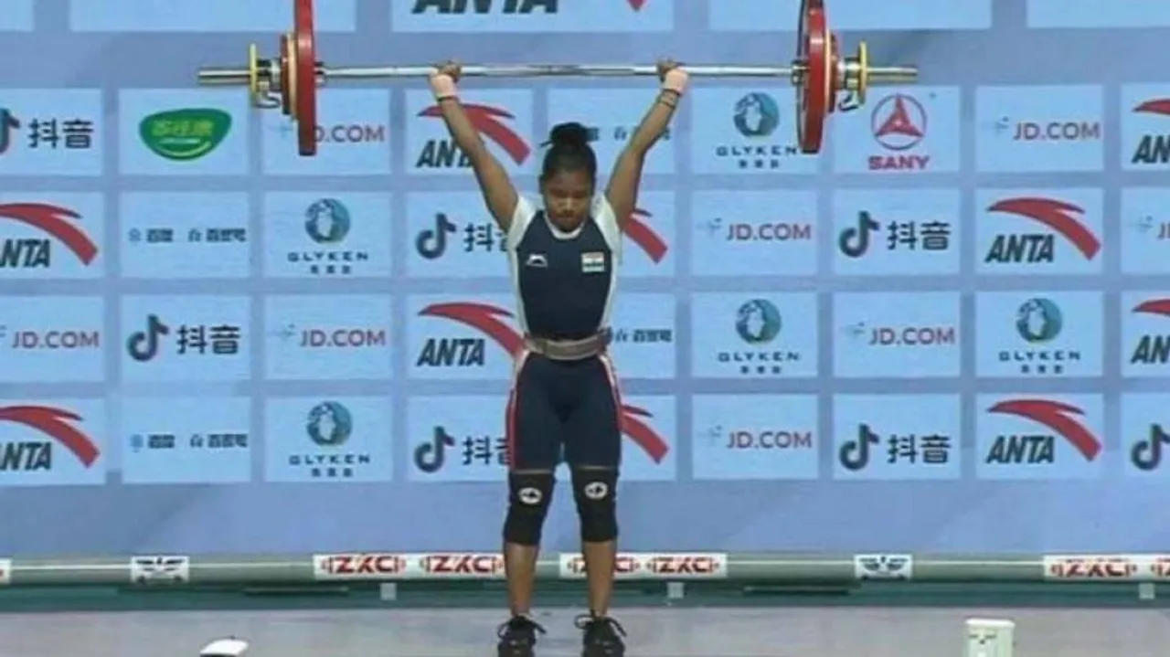 Odisha Girl Jhilli Dalabehera Lifts Gold At Asian Weightlifting Championship