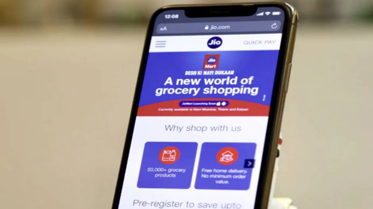 Reliance JioMart goes live on WhatsApp