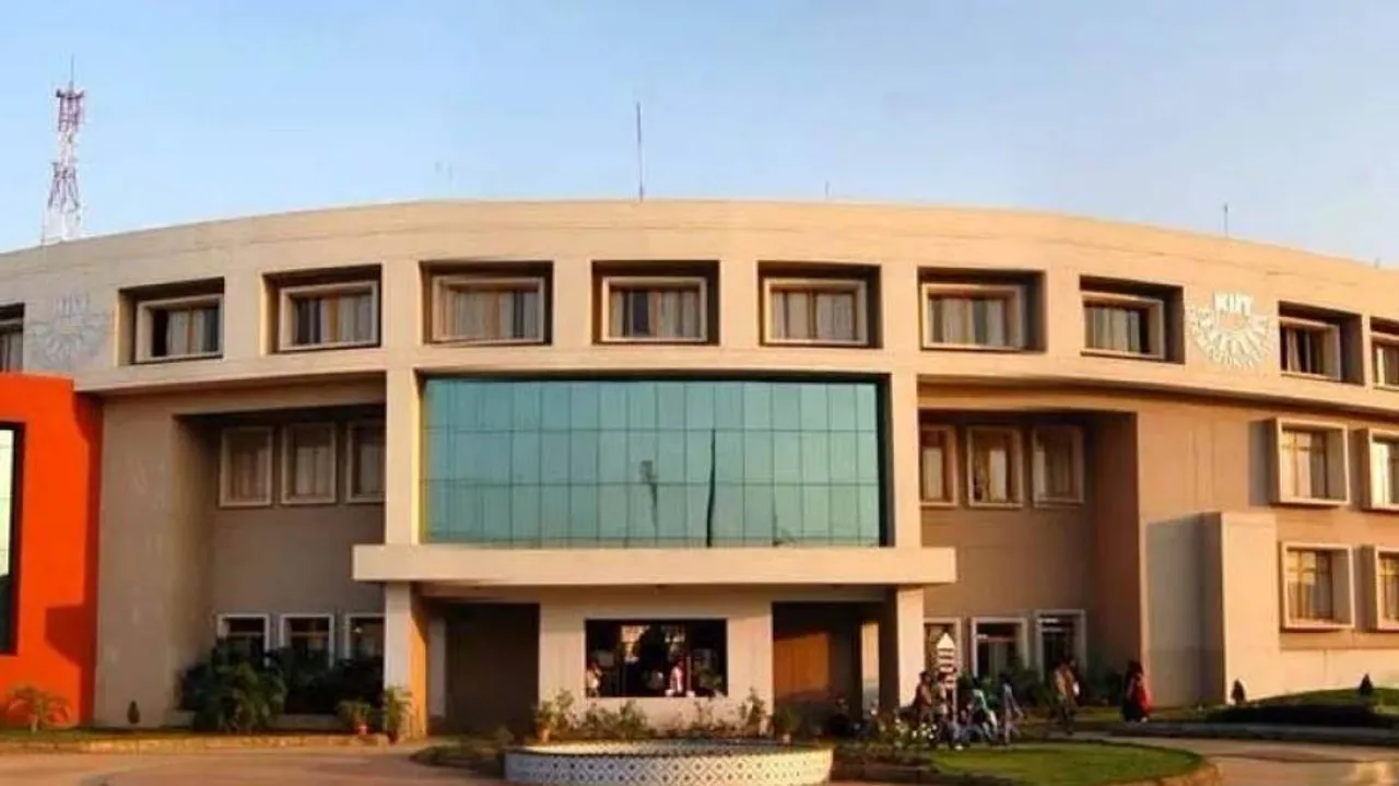 Mercedes-Benz India brings Mechatronics programme to Odisha