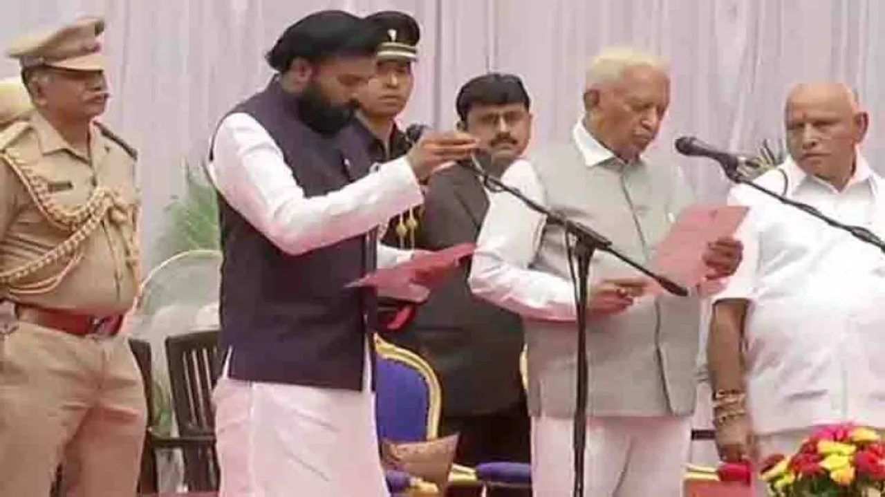 Yediyurappa Inducts 17 Ministers In First Cabinet Expansion
