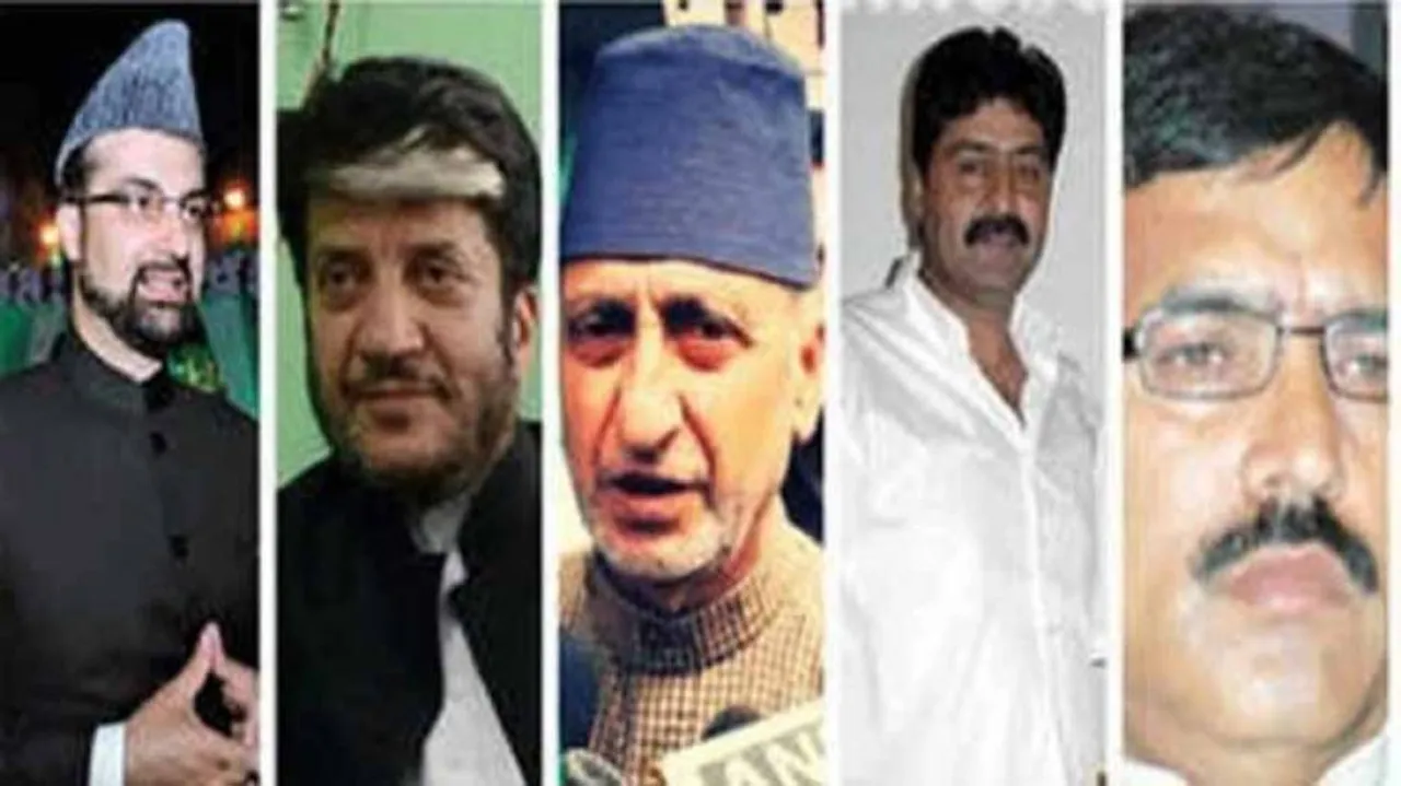 18 separatists, 155 J&K politicians lose security cover