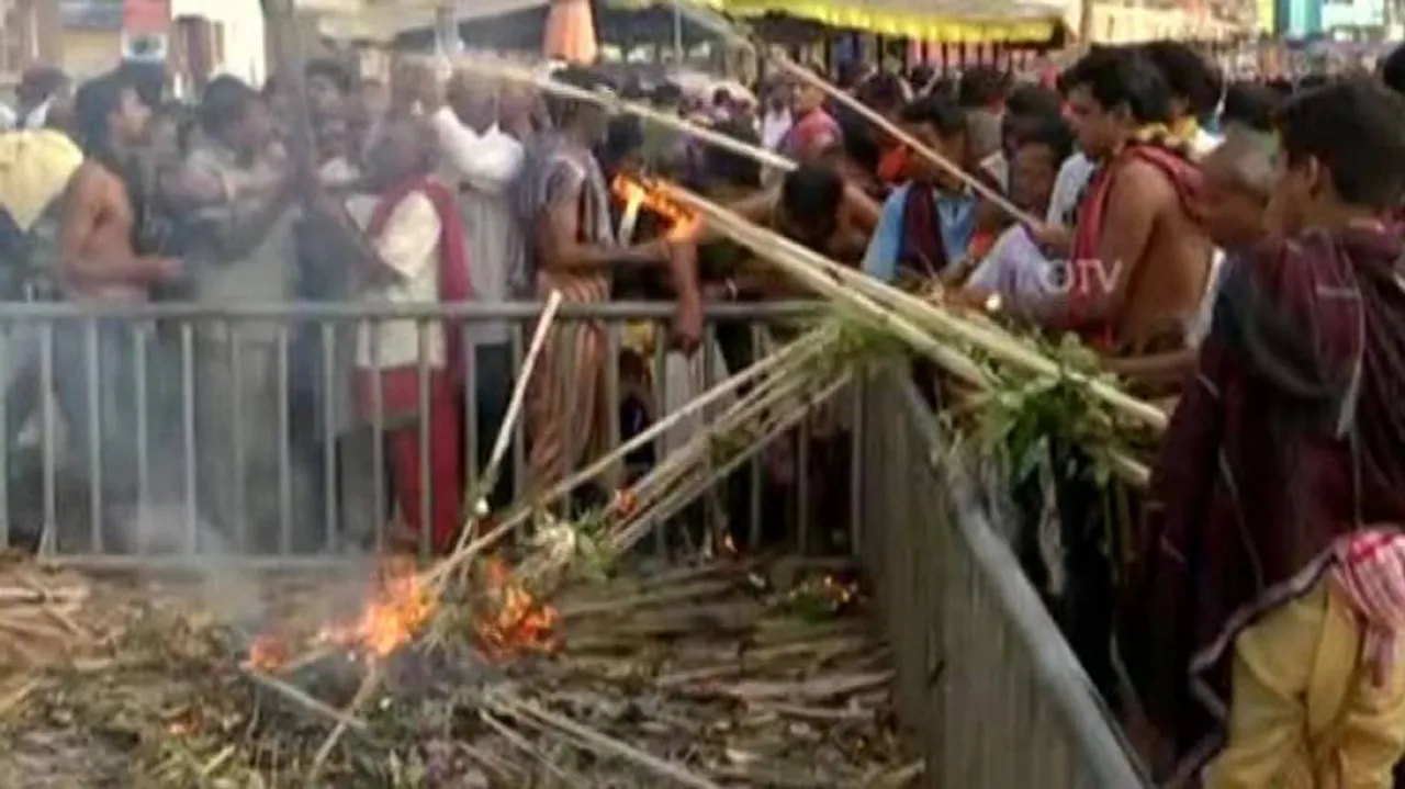 Puri Admin Bans Lighting Of Kaunriya Kathi At Singhadwar This Diwali