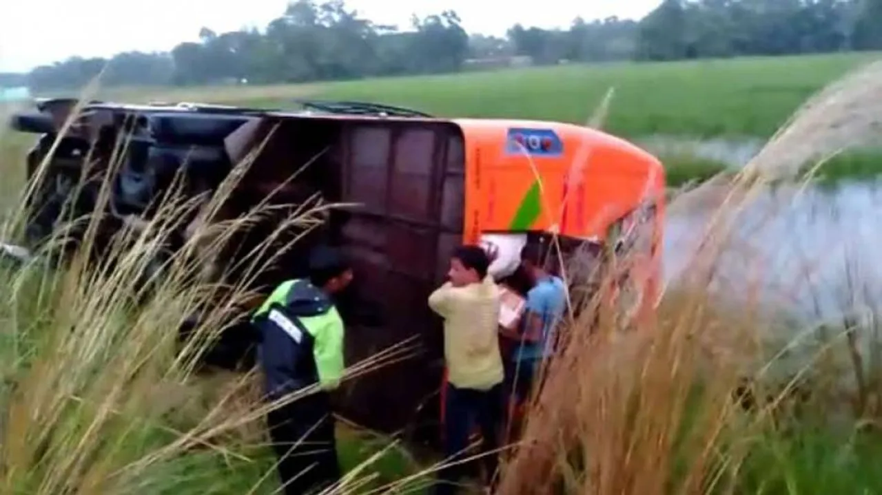 Odisha: Bus Overturns In Kendrapara, Scores Injured