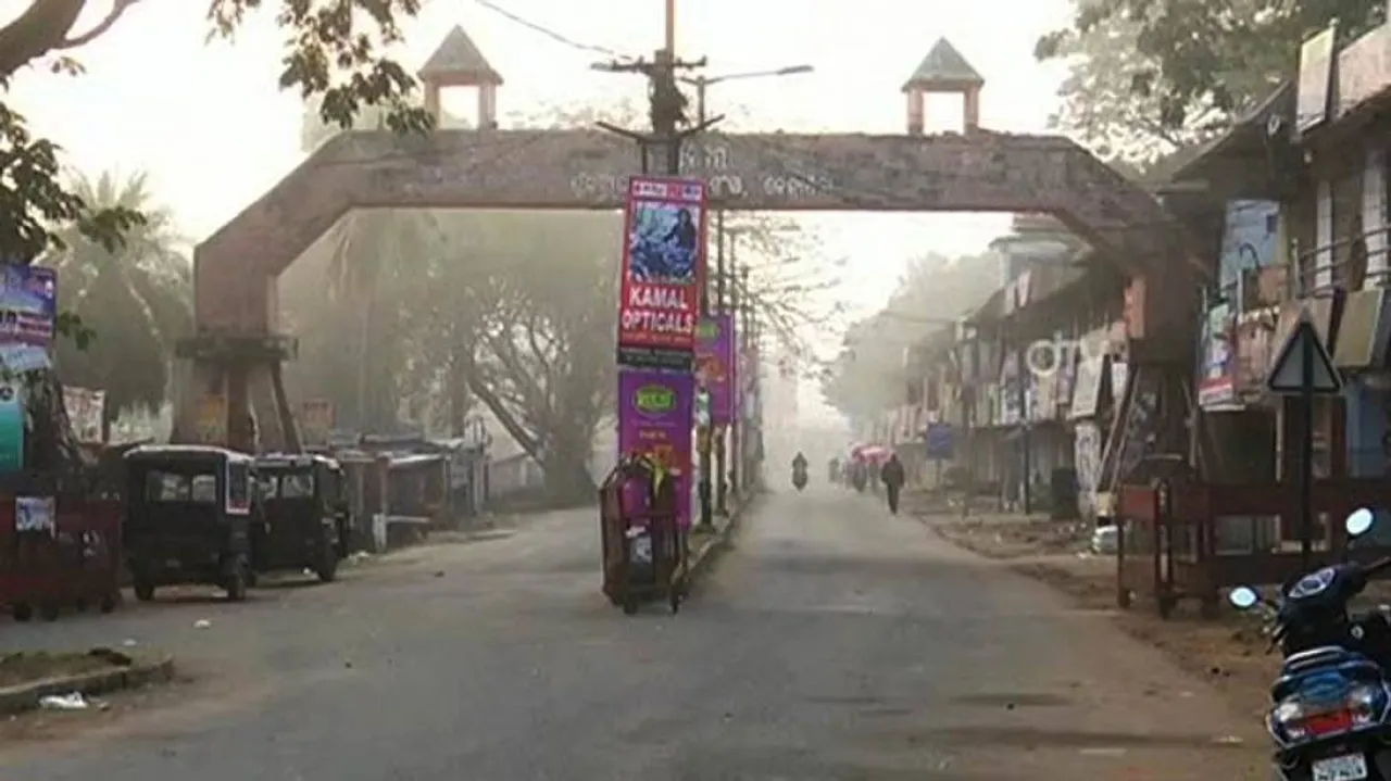 Normalcy returns as curfew lifted in violence-hit Kendrapara town