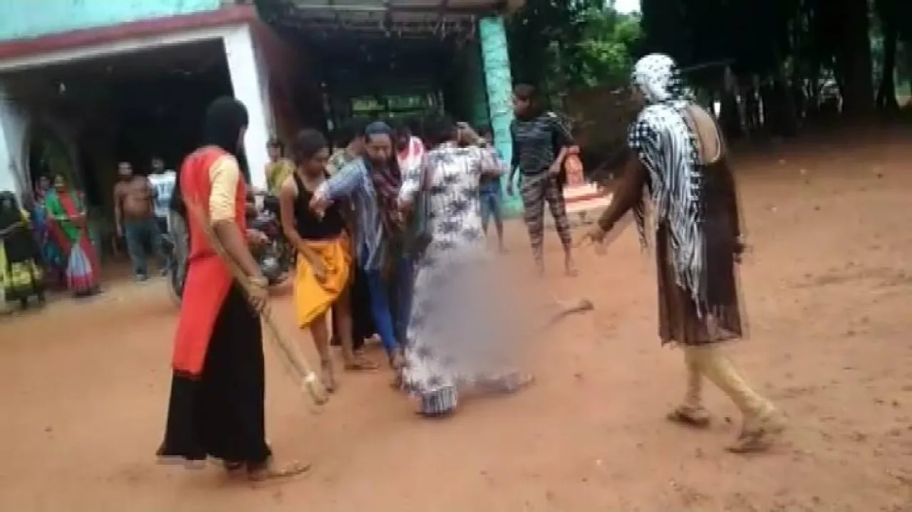 Seven transgenders arrested for assaulting Naga Baba