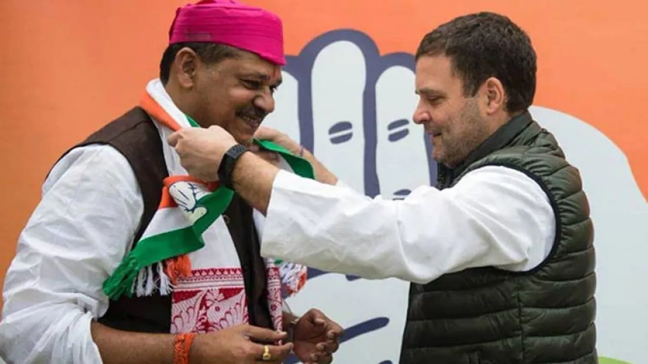 Former BJP man Kirti Azad joins Congress in Rahul Gandhi's presence
