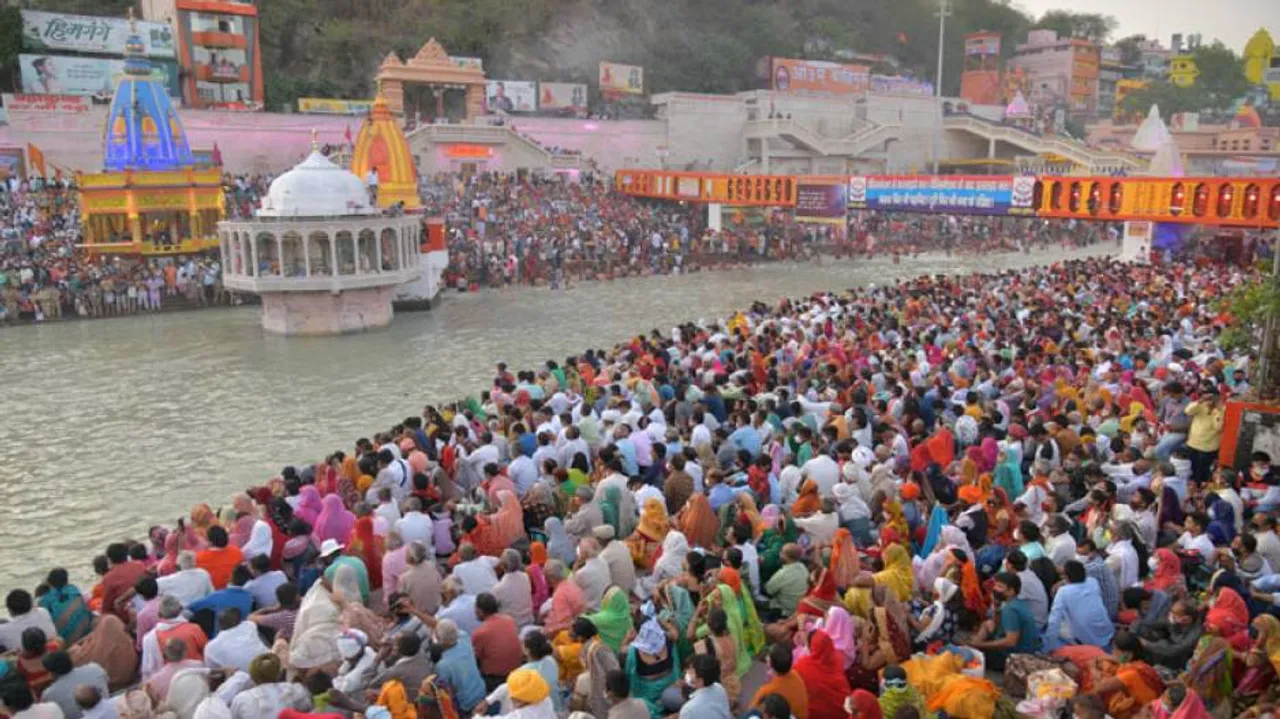 Kumbh Mela: Lakhs Take Dip In Ganga On Shahi Snan Amid Rising COVID19 Cases