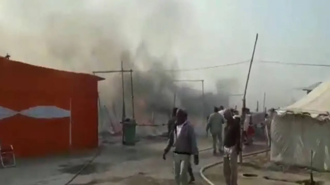 Fire at Kumbh destroys tents, none injured