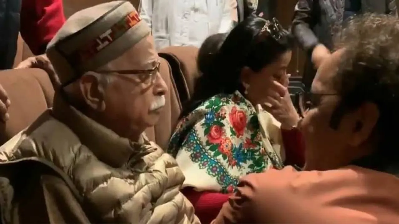 'Shikara' Makes LK Advani Emotional