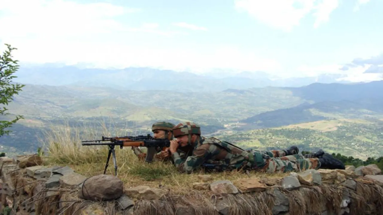 India, Pakistan again trade fire at LoC