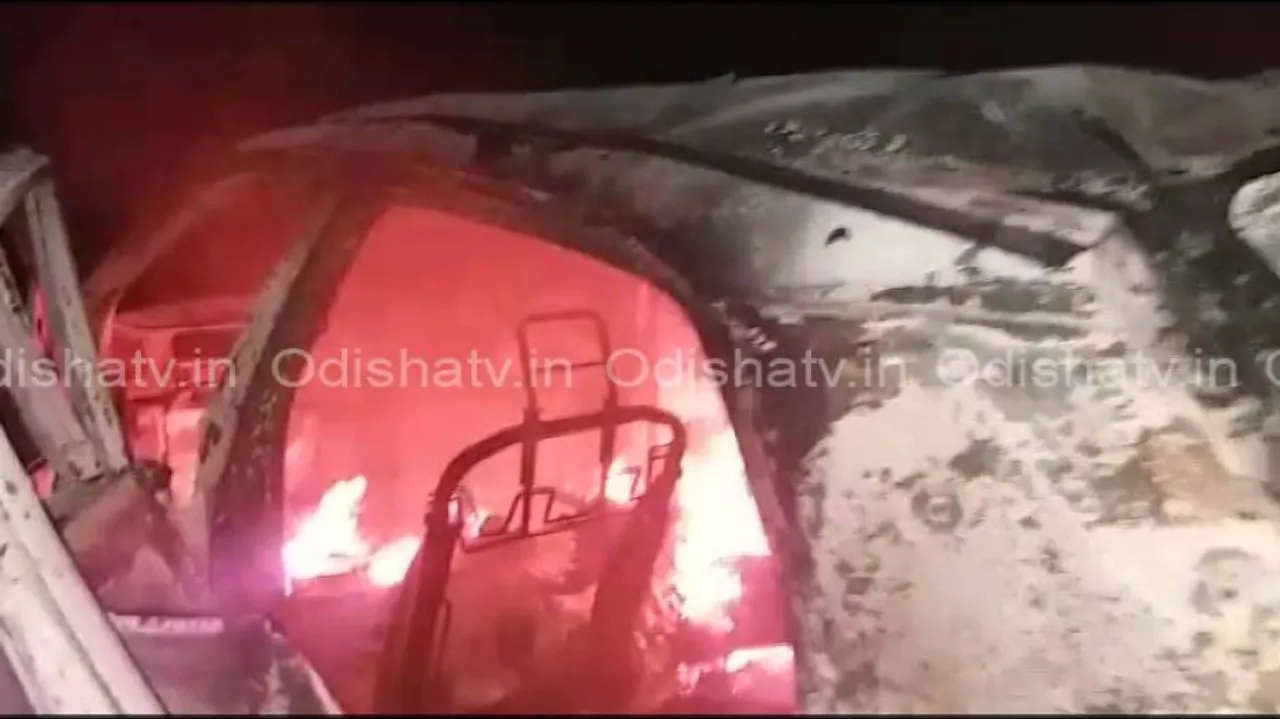 Driver charred to death inside car