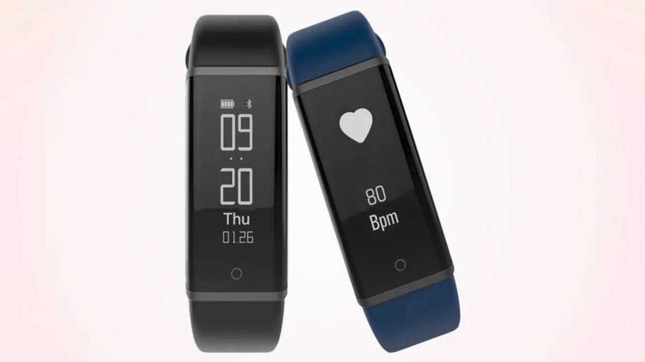 Lenovo launches two new fitness devices in India
