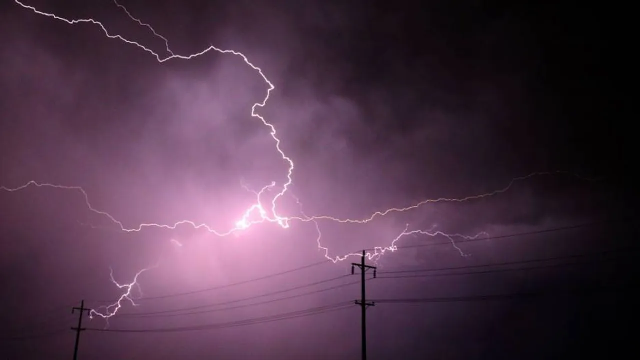 38 Killed In Lightning Strike In UP, Yogi Orders Relief