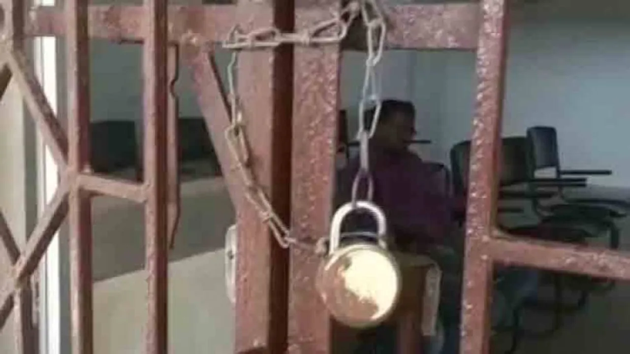NHM Director In Odisha Locked Up By Contractual Staff Of Govt Hospital