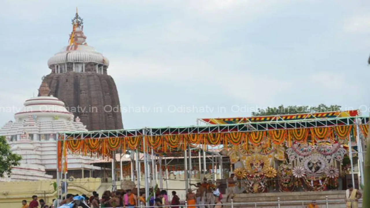 Lord Jagannath’s 'Snana Yatra': Lakhs witness ceremonial bath