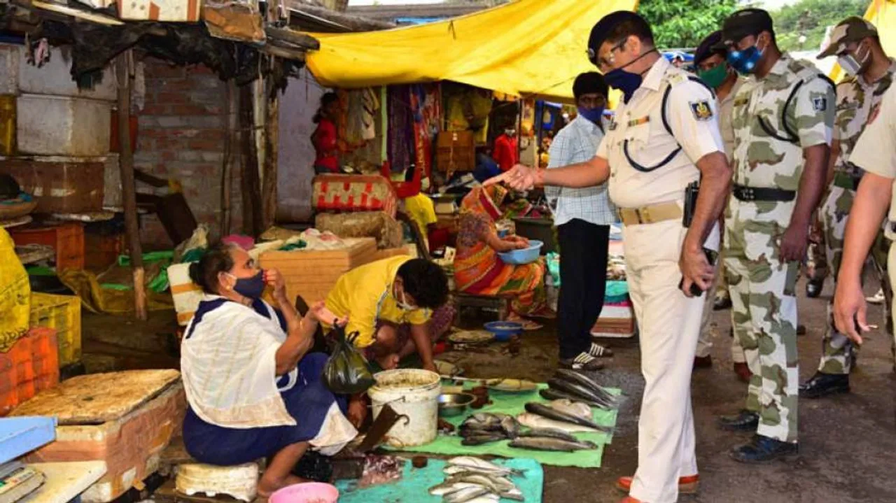 Markets, Haats To Be ‘Decentralised’ In Bhubaneswar; Shops To Be Sealed For Covid Norms Violation