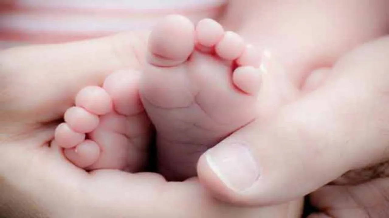 Novel Coronavirus Cannot Pass From Mother To Child Late In Pregnancy