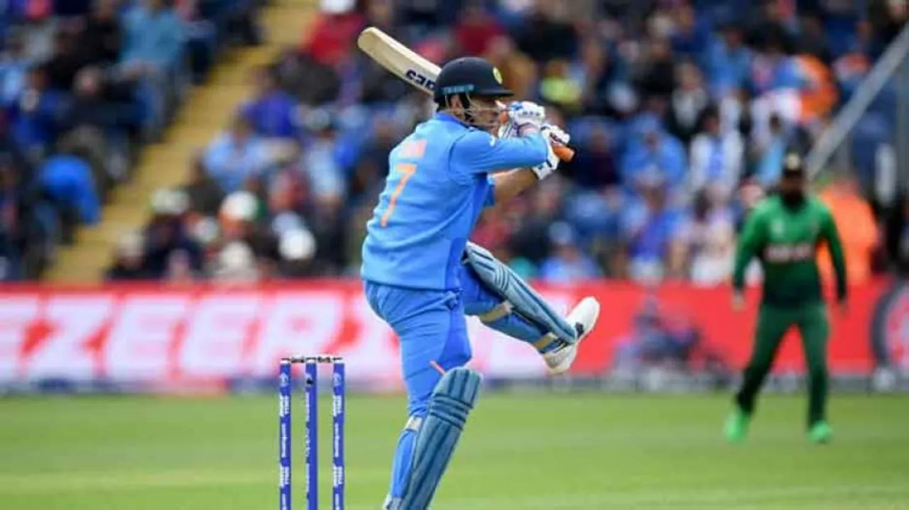 Rahul, Dhoni hit tons but concerns remain at top for India