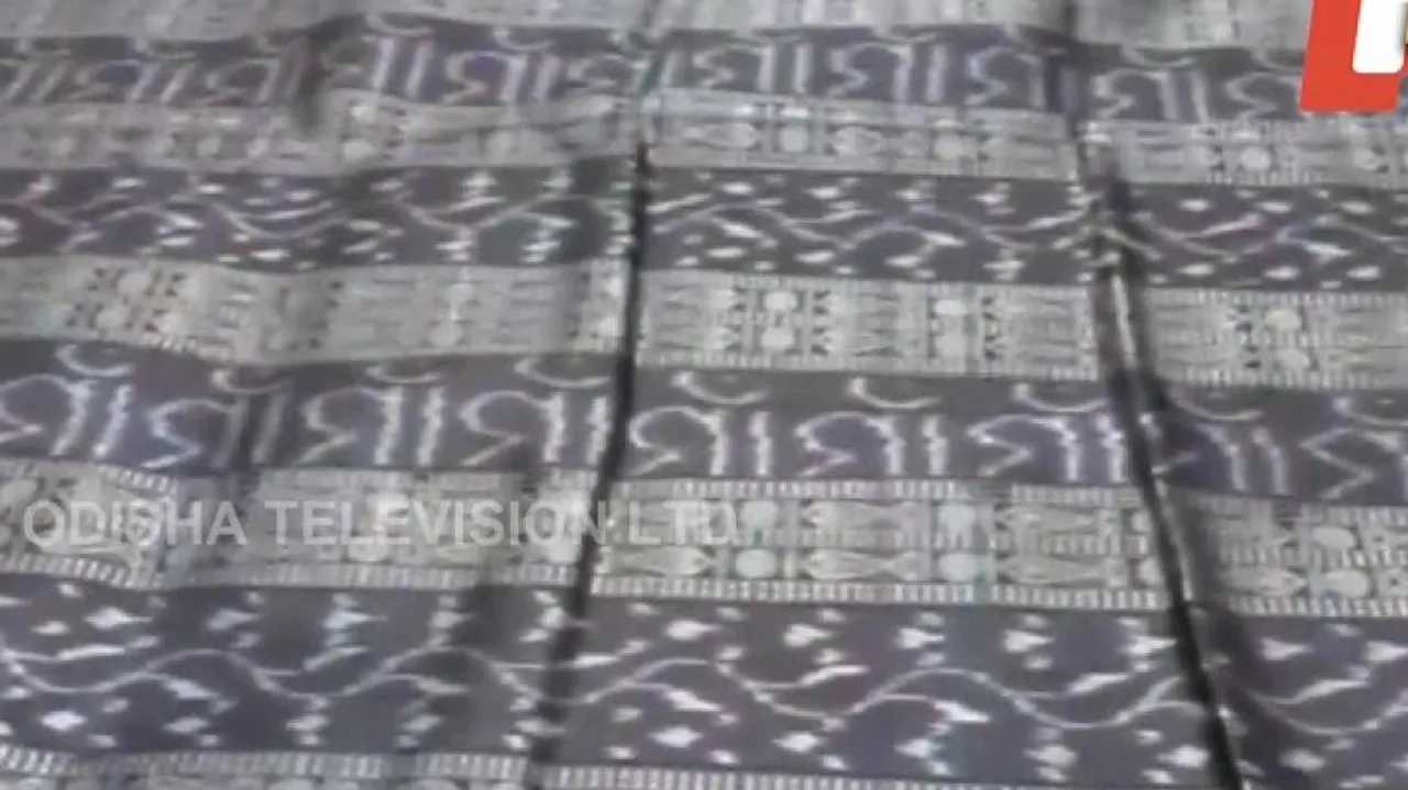 Vidya Balan’s Mathematical Saree Weaver Comes Up With Another Masterpiece
