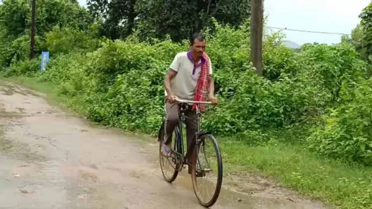 Lockdown: Odisha Man Cycles 130 km Every Month To Fetch Medicines For Ailing Son!