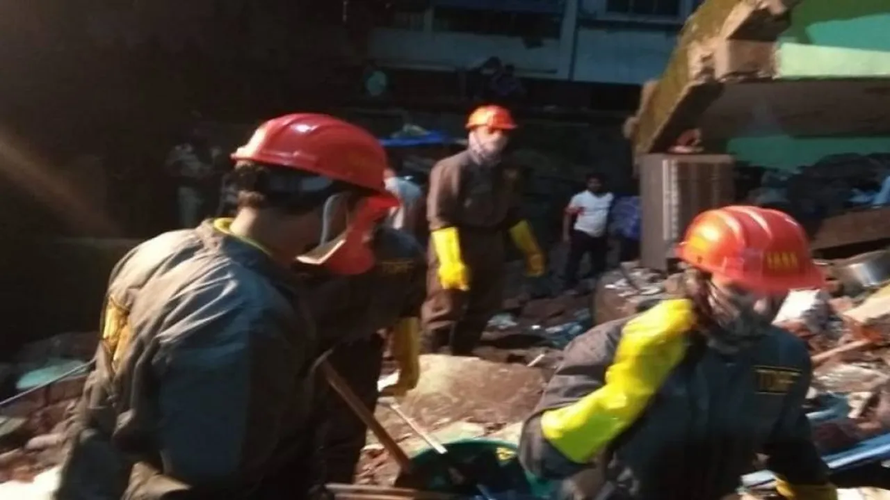 10 Killed In Maharashtra Building Collapse, 11 Rescued