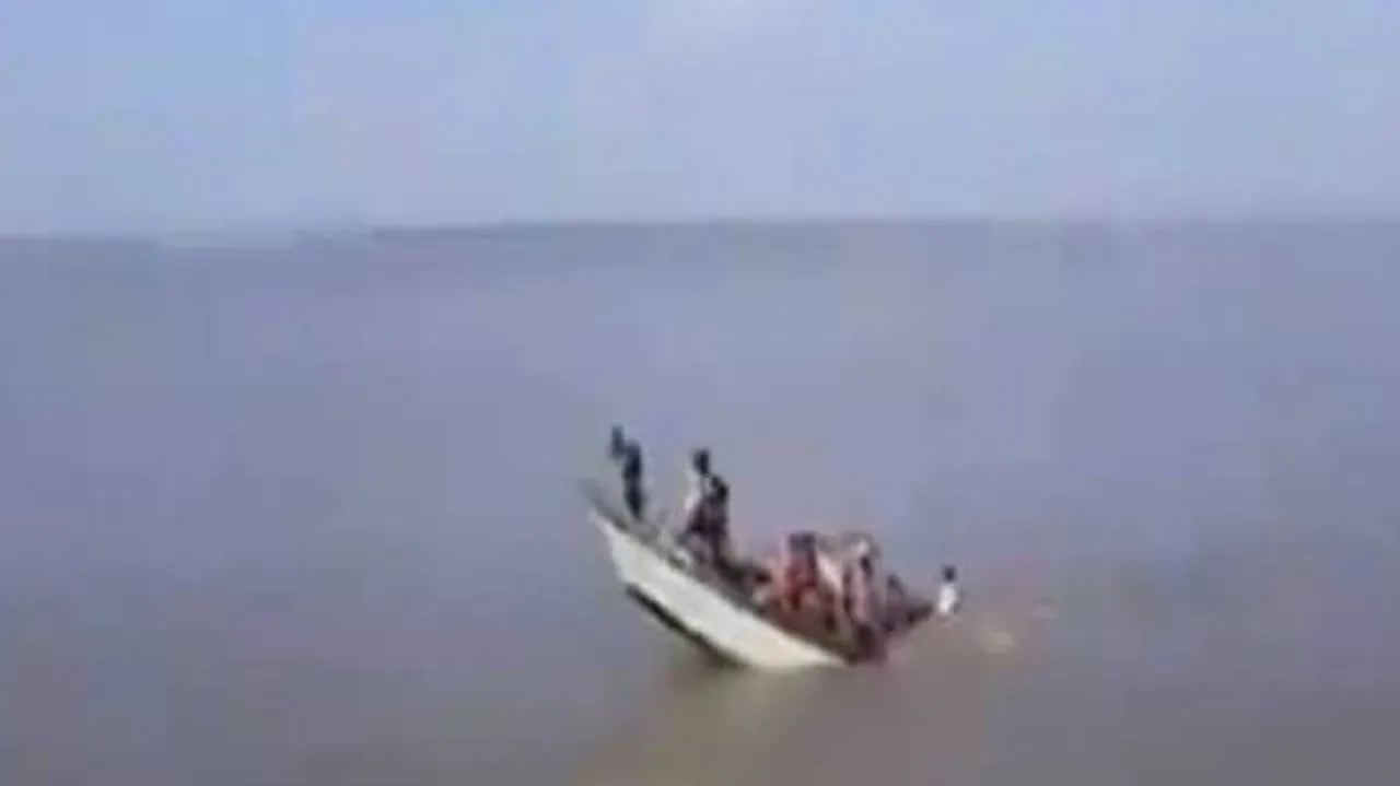 Mahananda boat capsize death toll rises to 8, over 20 missing