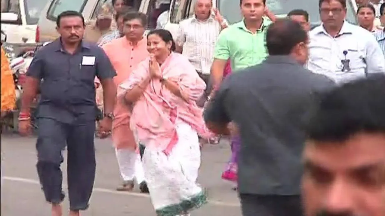 Mamata to have 15-minute meeting with Naveen Patnaik today: sources