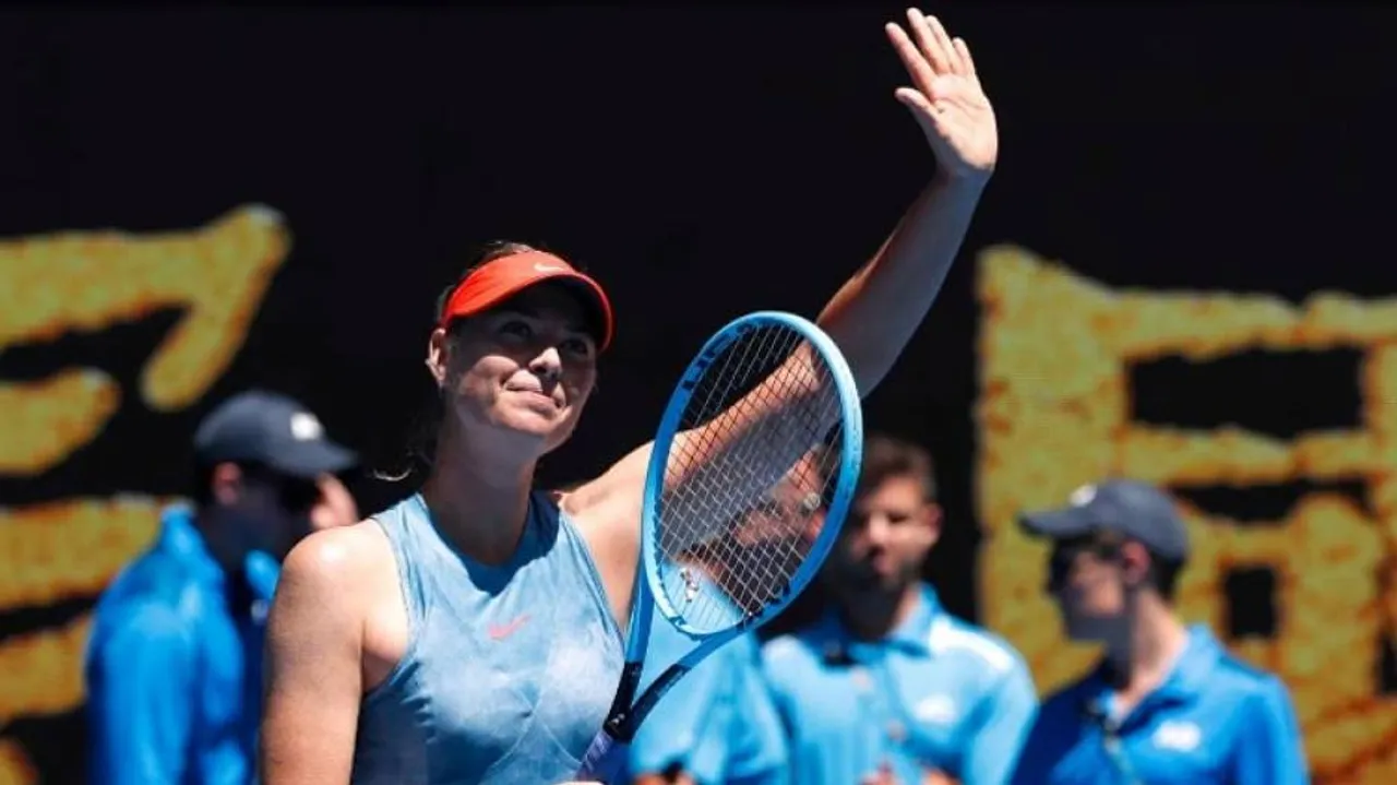 Sharapova routs Dart in straight sets at Australian Open