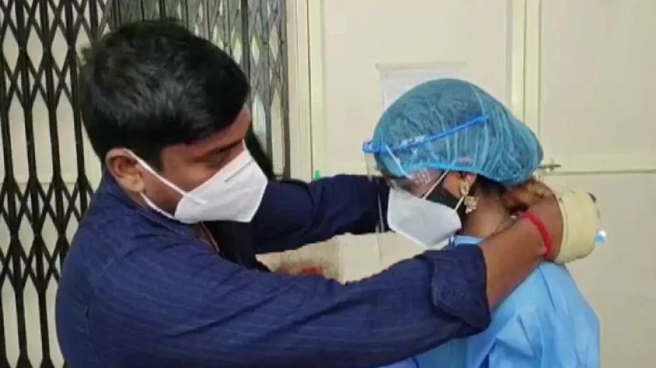 COVID Era: Bride Dons PPE Kit To Marry COVID Positive Groom In Hospital
