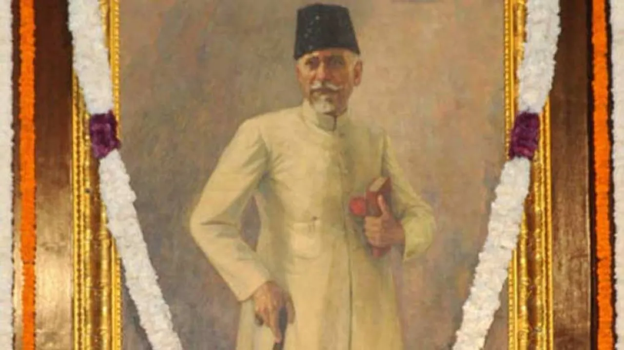 President, PM pay tributes to Maulana Azad on his birth anniversary