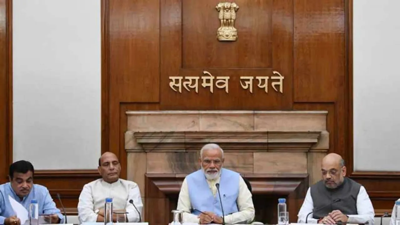 Government forms two cabinet panels to check falling growth, employment