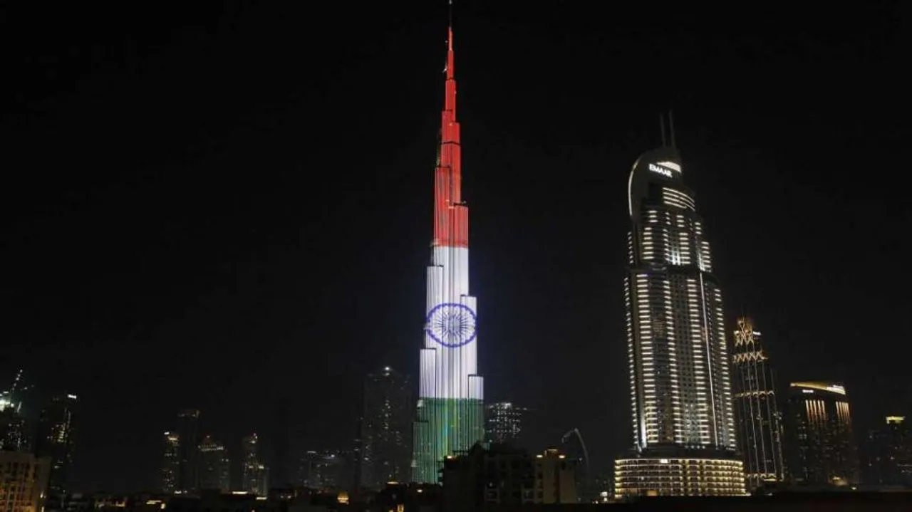 India to buy first stake in Abu Dhabi oil fields for $600 mn