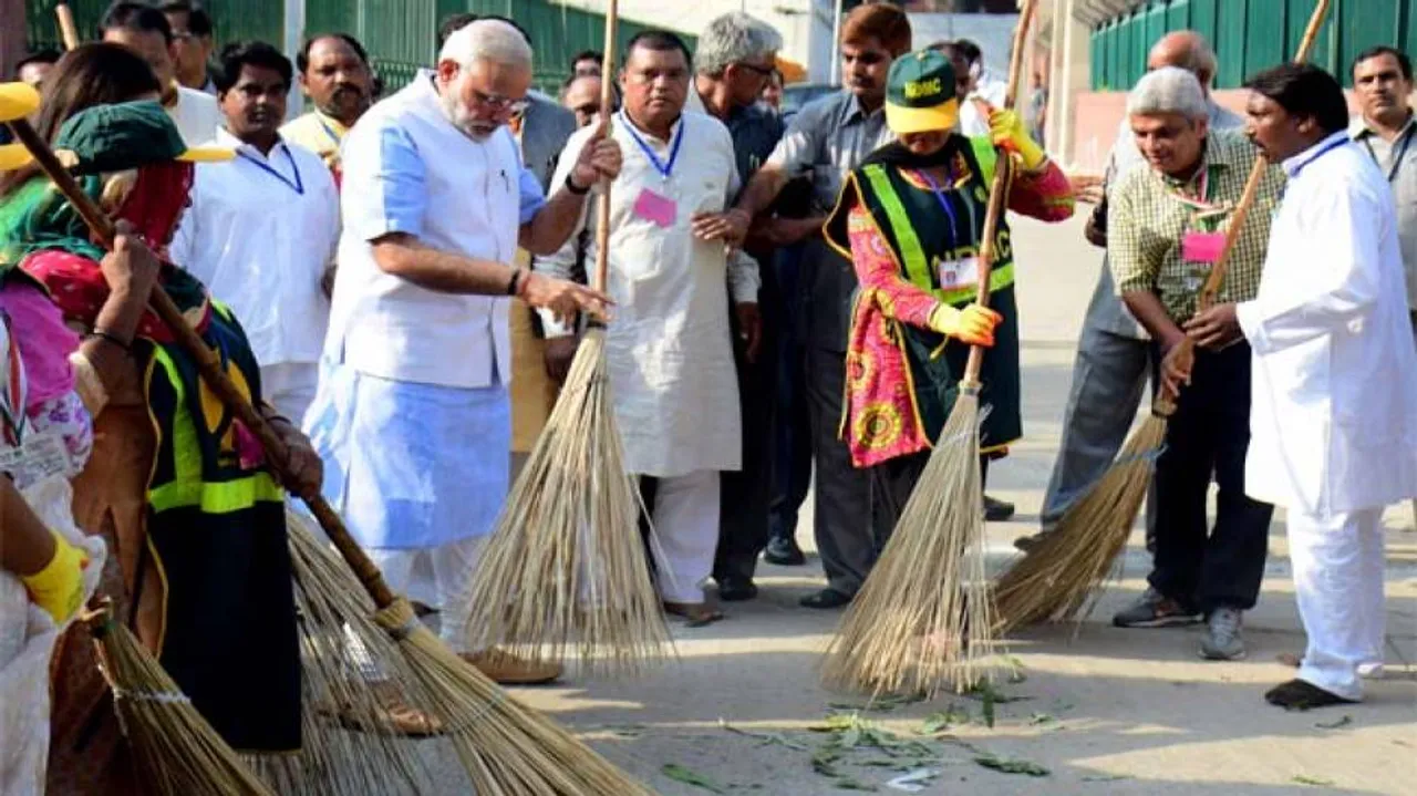 Modi urges students to join 'Swachh Bharat' internship