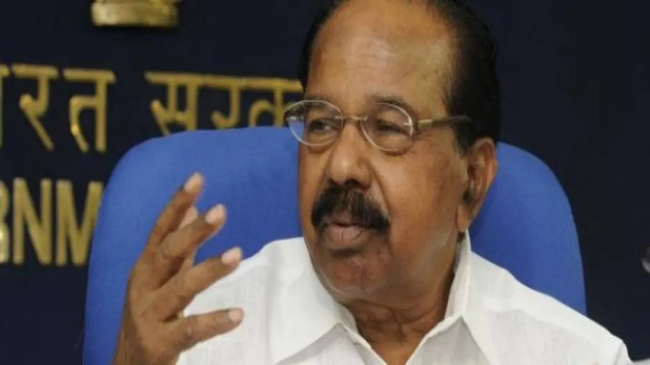 Govt to ''seriously consider'' raising LPG cylinder quota: Moily