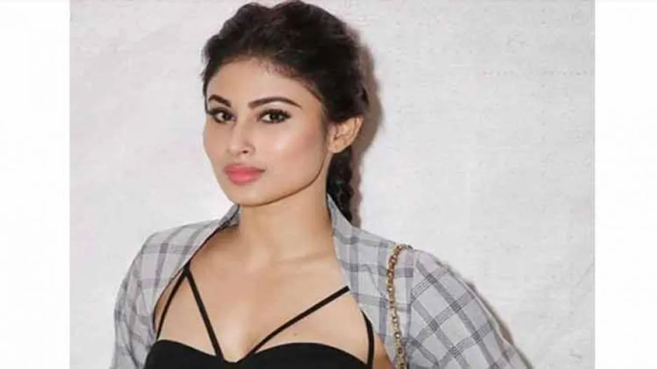 Mouni Roy Blown By This Leading Actor's Glowing Skin