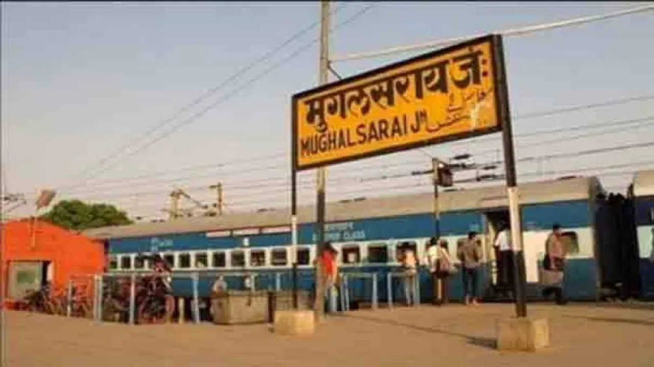 Op-Ed: Indian Voters Must See Through The Politics of ‘Name Change’