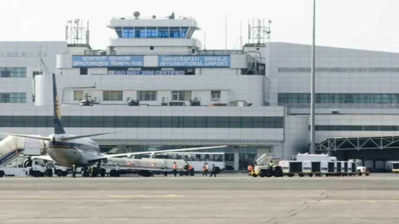225 flights cancelled due to runway closure in Mumbai