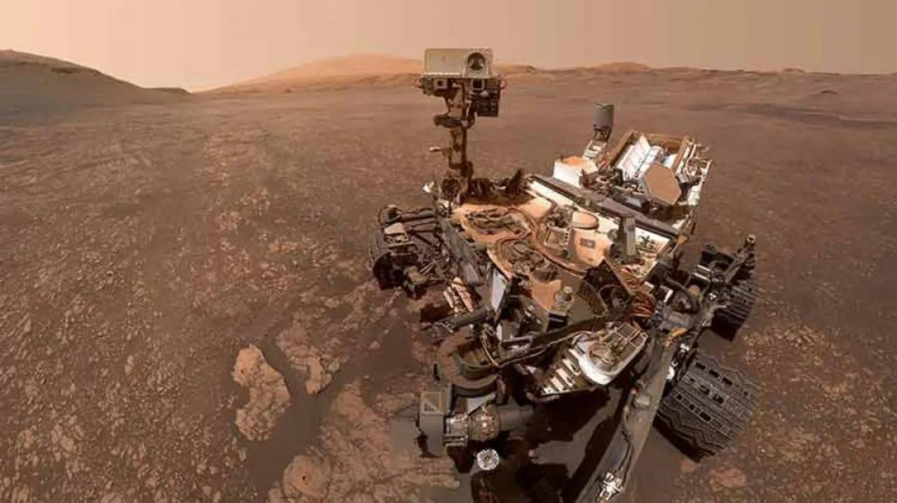 NASA rover finds clay cache on Mars