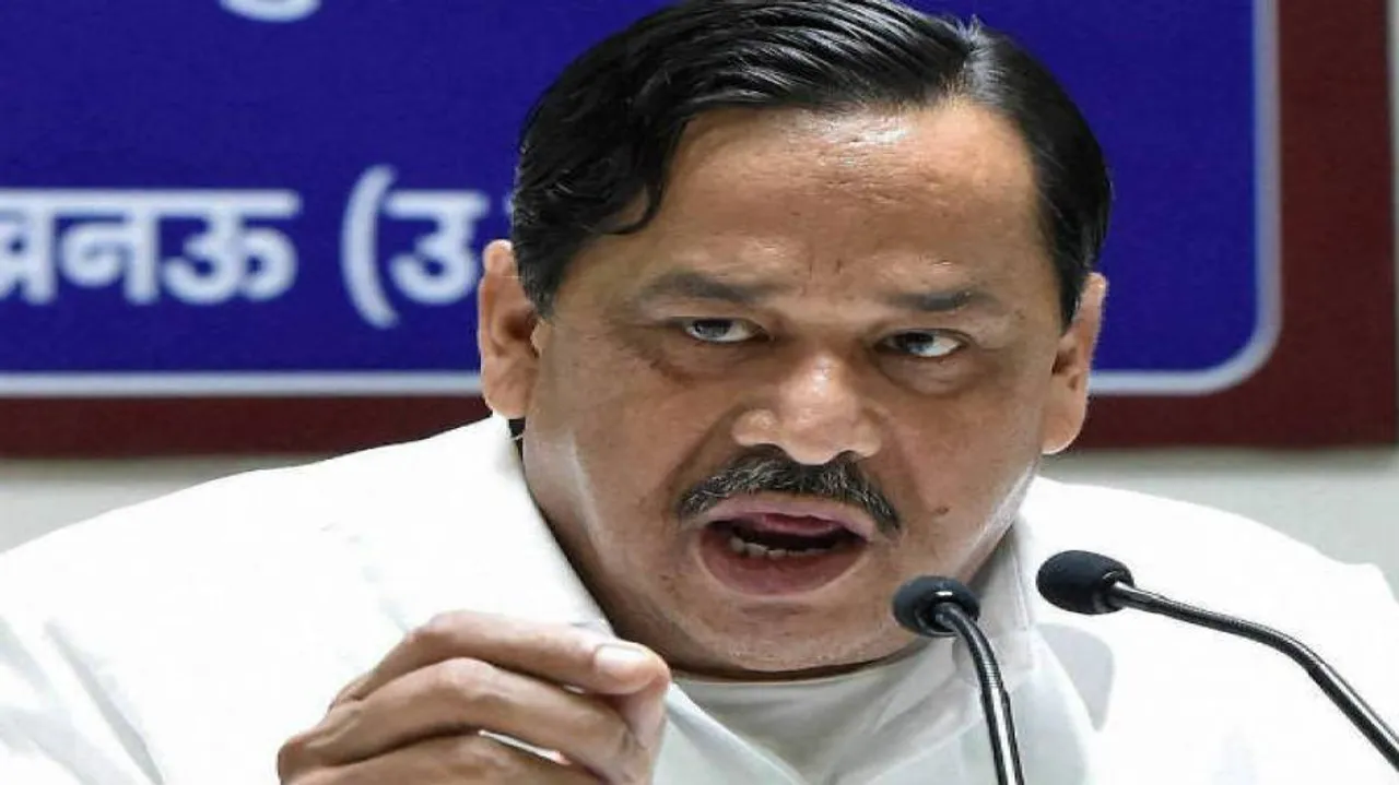 Expelled BSP leader meets Yogi to seeks security cover be continued