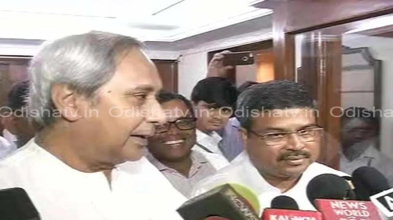 Naveen & Dharmendra meet, hopeful to resolve IOCL impasse
