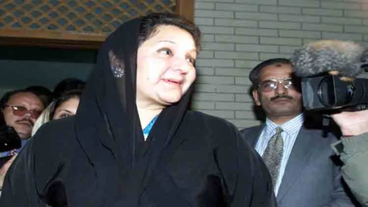 Nawaz's wife dies in London
