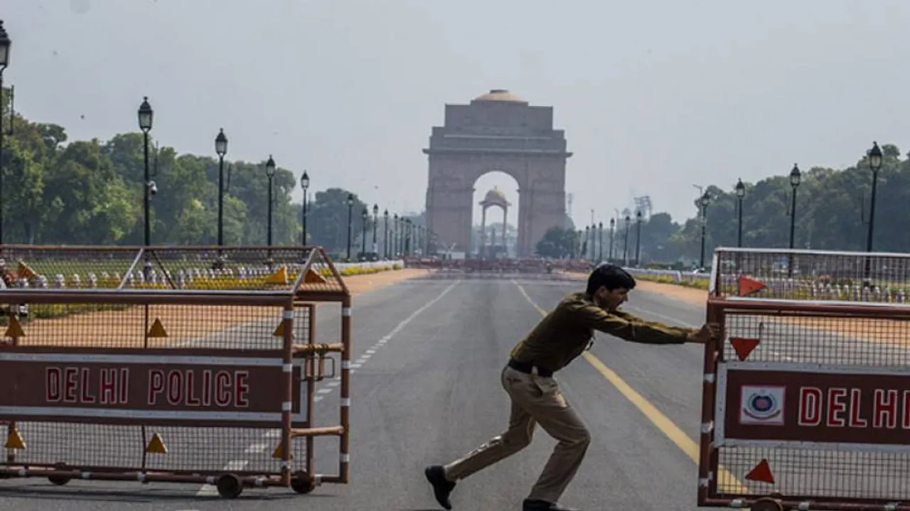 Delhi Imposes Night Curfew Between 10 P.M. To 5 A.M. Till April 30